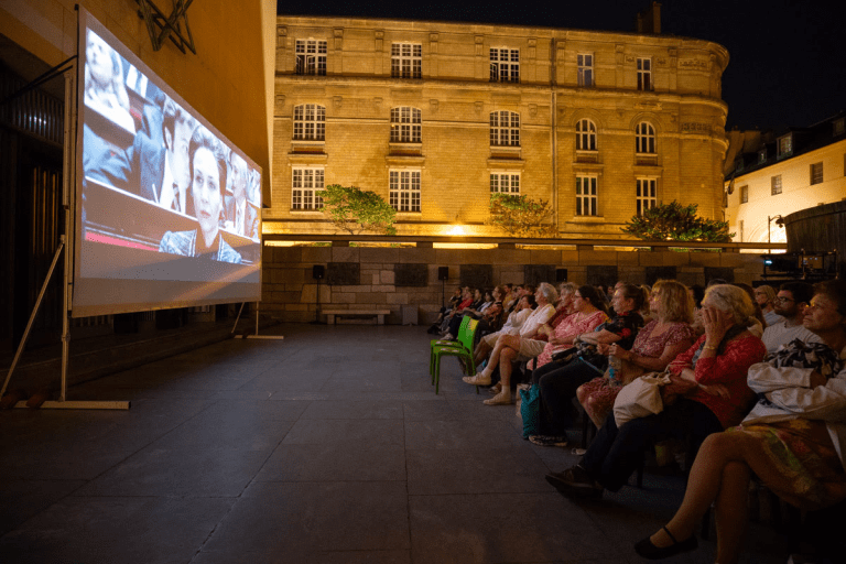 Cinéma en plein air au Mémorial de la Shoah : trois classiques à découvrir